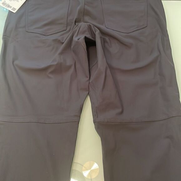 Lululemon NWT abc pant relaxed 34l 5 pocket jean stretchy - Picture 10 of 13